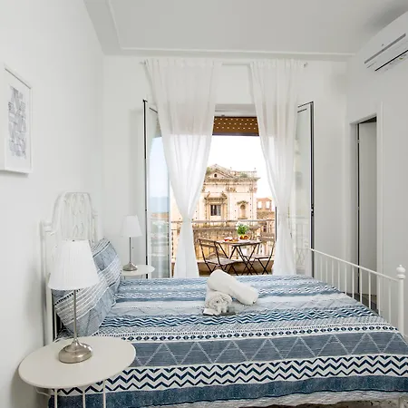 Maison Ortigia Bed & Breakfast
