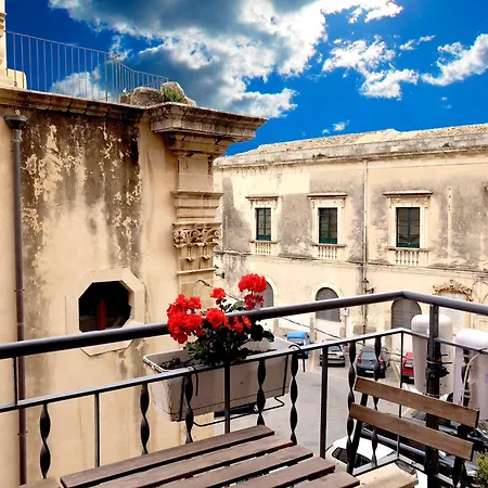 Maison Ortigia