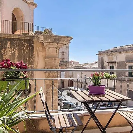 Maison Ortigia فندق مبيت وإفطار
