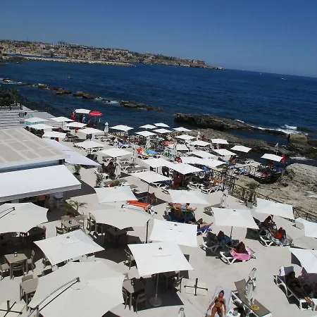 Bed & Breakfast Maison Ortigia 3*