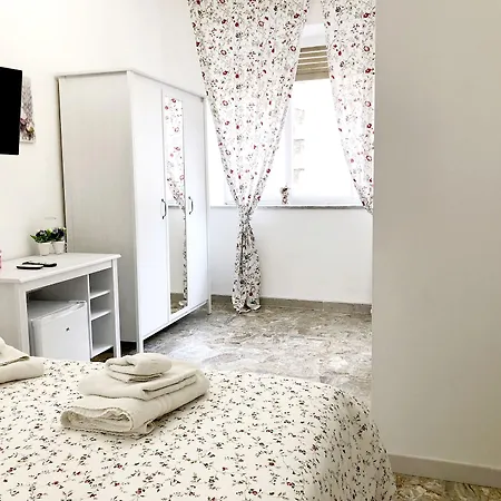 Couette-café Maison Ortigia 3*