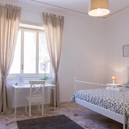 Maison Ortigia Couette-café Syracuse