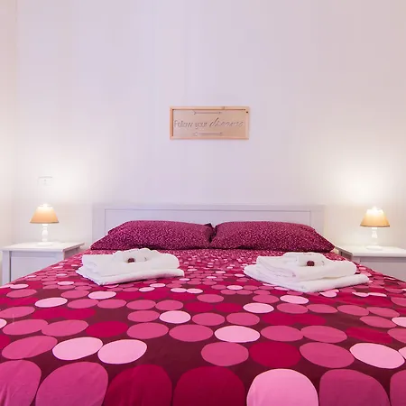 Maison Ortigia Bed & Breakfast