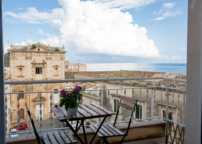 Maison Ortigia Alojamento de Acomodação e Pequeno-almoço 4*