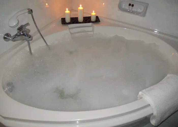 Alojamento de Acomodação e Pequeno-almoço Maison Ortigia 4*