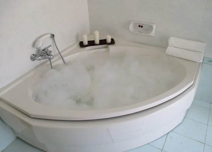 Alojamento de Acomodação e Pequeno-almoço Maison Ortigia 4*