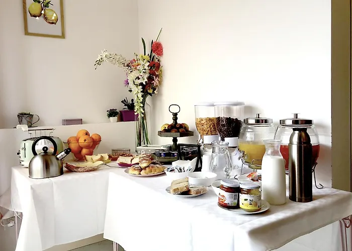 Alojamento de Acomodação e Pequeno-almoço Maison Ortigia Syracuse